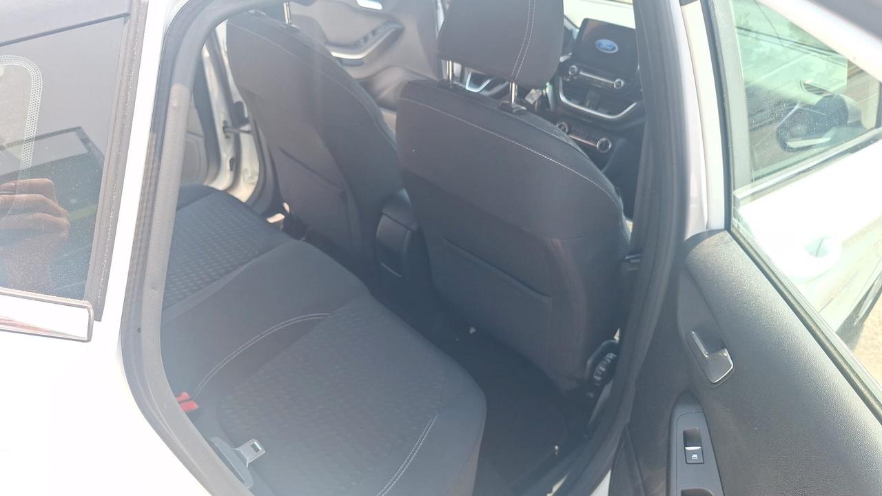 Ford Fiesta 1.1 75 CV GPL 5 porte Titanium