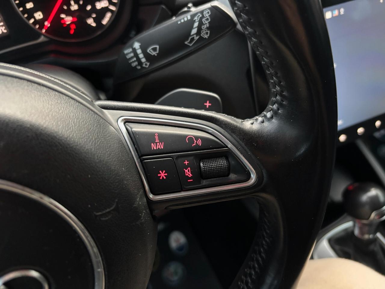 Audi A1 SPB 1.6 TDI S tronic Admired perla 90 cv