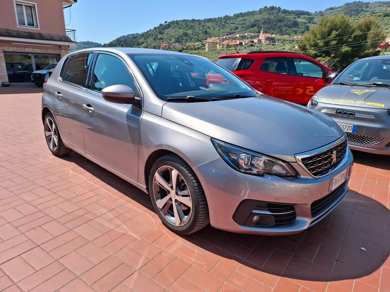 Peugeot 308 BlueHDi 120 S&S EAT6 Allure
