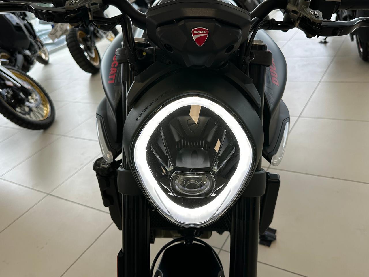 Ducati Monster 937 - 2022