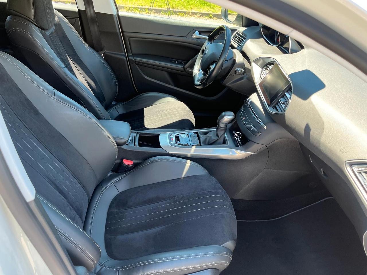 Peugeot 308 BlueHDi 120 S&S EAT6 SW Allure