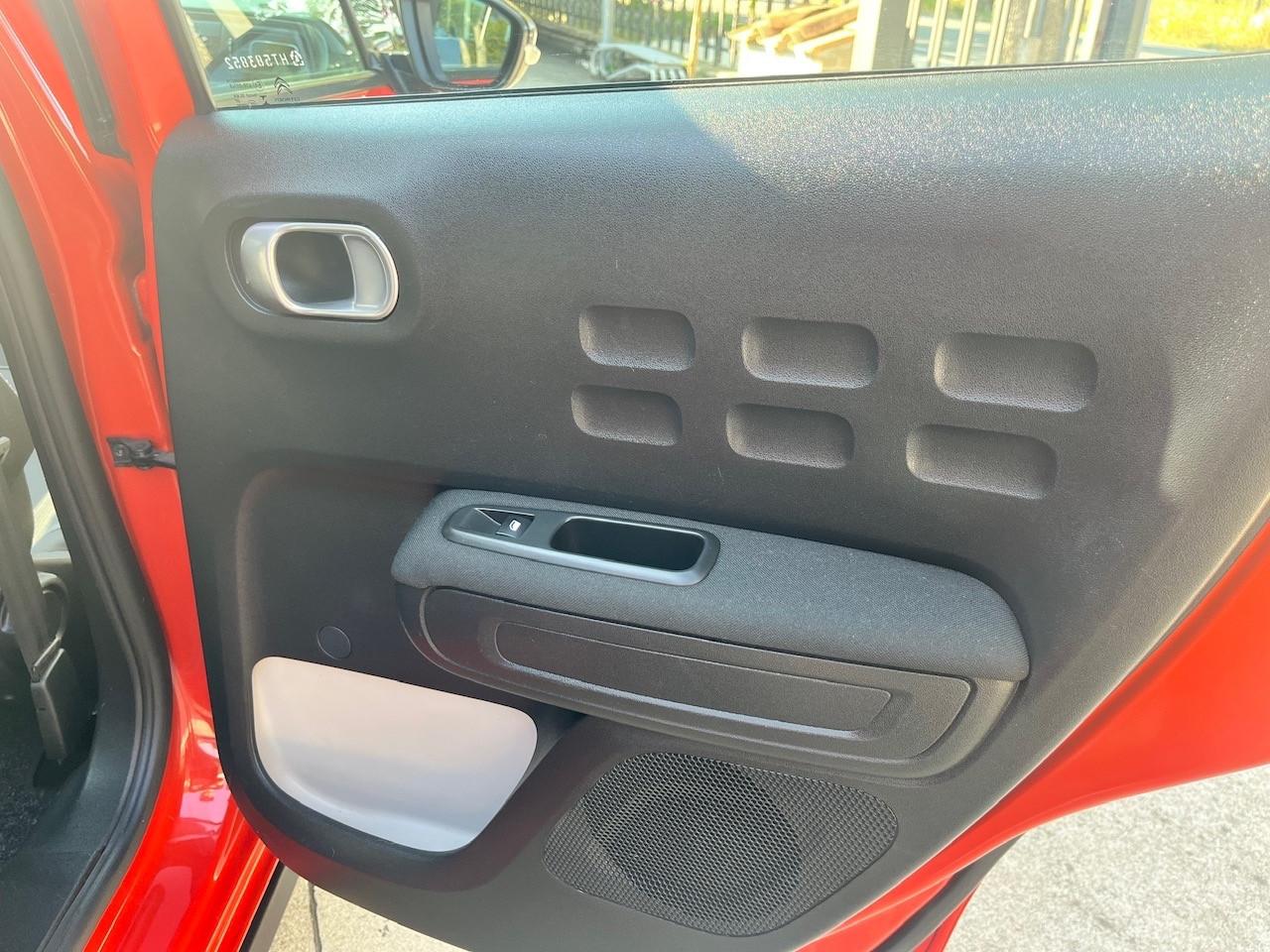 Citroen C3 PureTech 82 GPL Shine