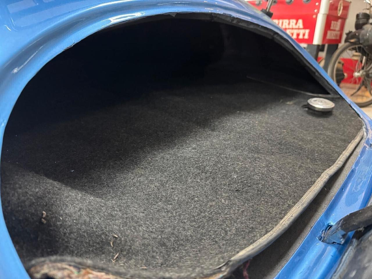 Ford V8 3.6 100 HP DEL 1937 SU BASE MODEL 18 REPLICA RESTAURATA FUNZIONANTE SUBITO DISPONIBILE