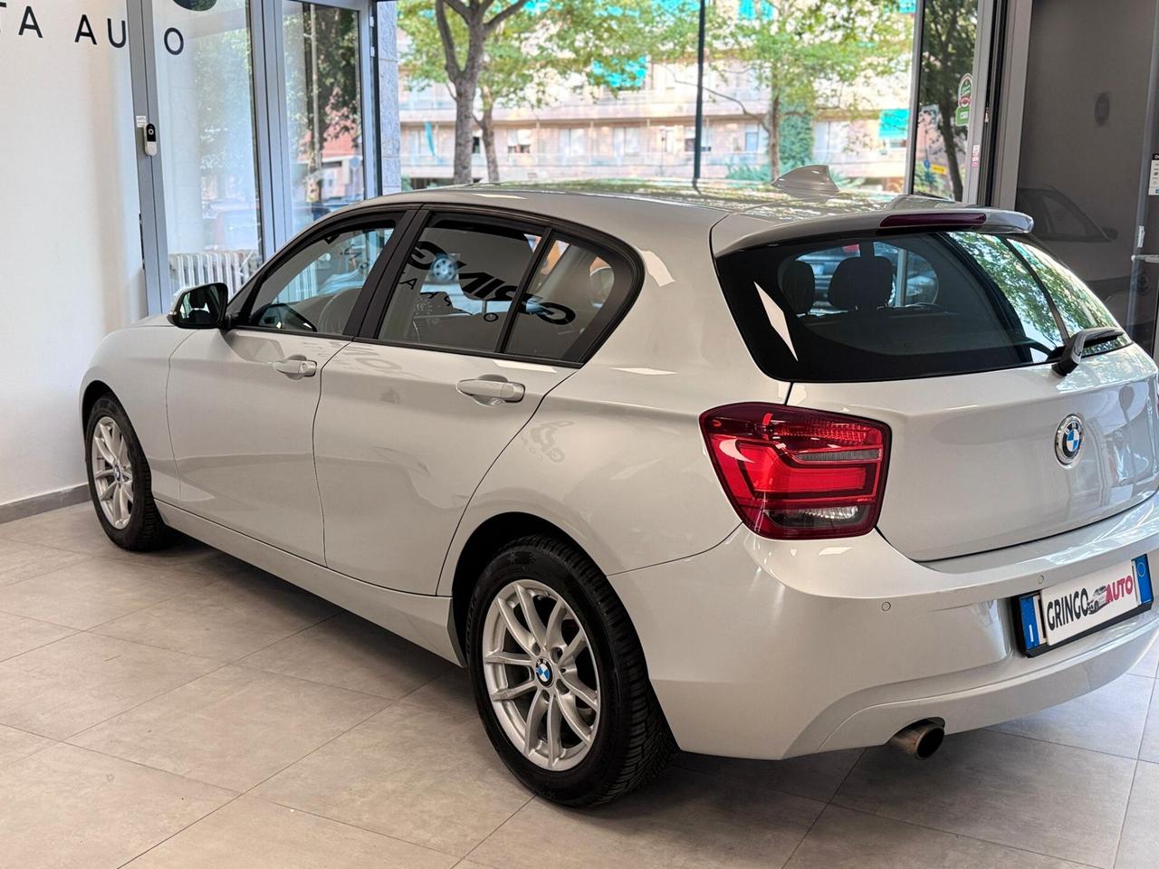 Bmw 118 118d 5p. Urban