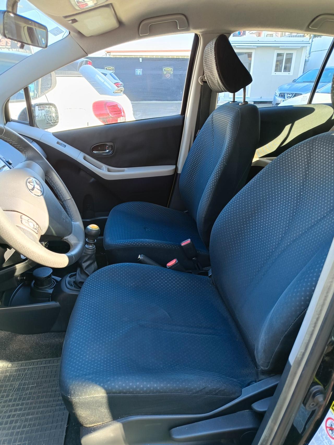 Toyota Yaris 1.3 5 porte M-MT Sol