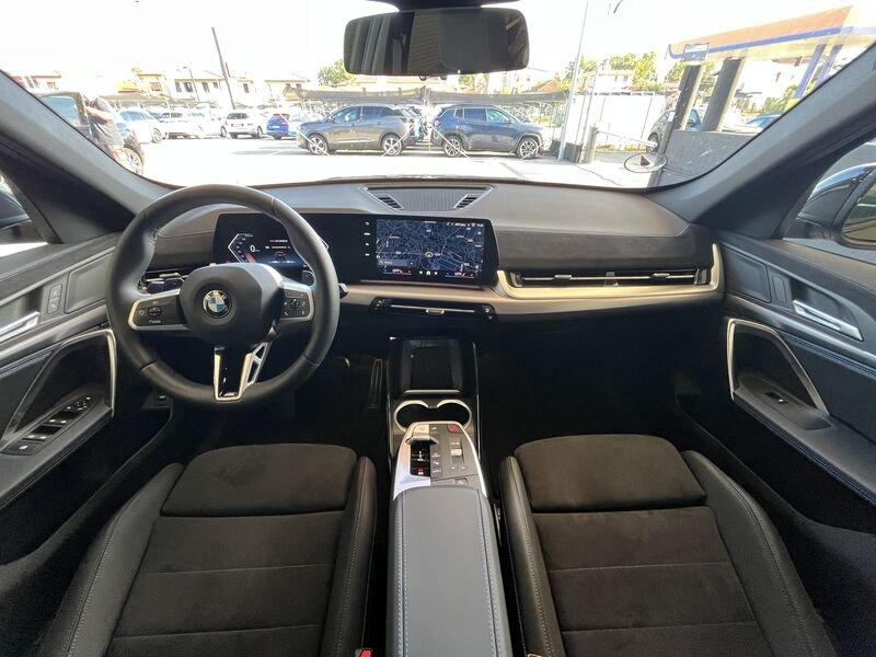 BMW X1 sDrive 18i DCT