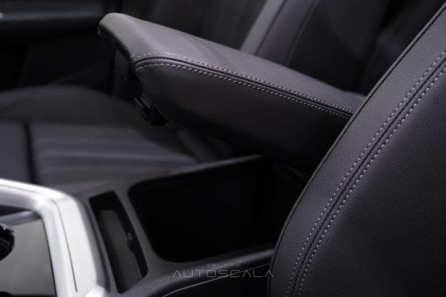 AUDI Q5 TDI 204cv mHEV+ S Tronic Quattro S Line edition