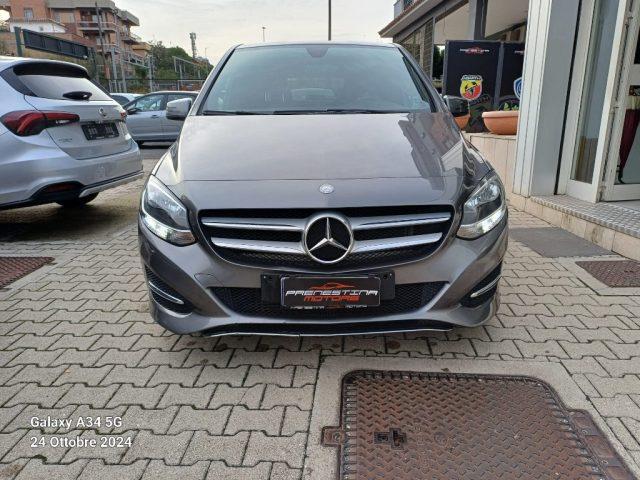 MERCEDES-BENZ B 180 d Automatic Sport