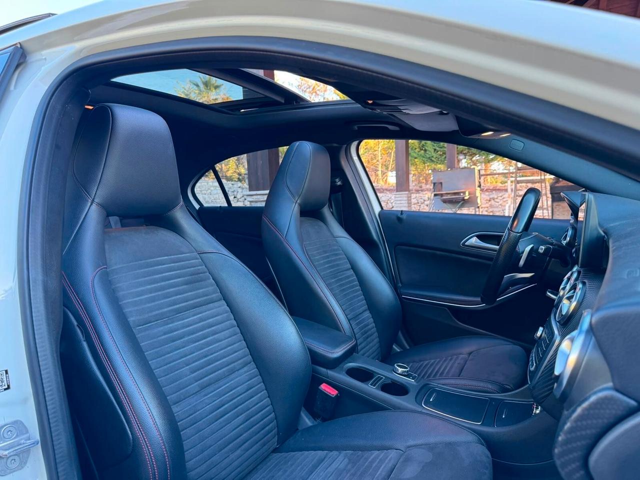 Mercedes-benz A 200 d Automatic Premium AMG TETTO PANORAMICO 2018
