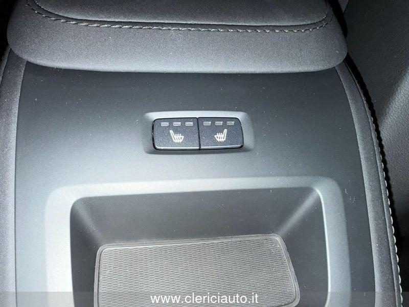 Volvo XC90 B5 AWD automatico 7 posti Plus Bright