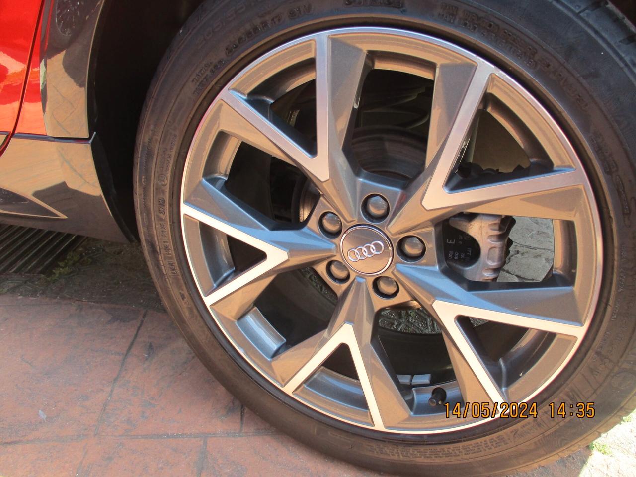 Audi A1 citycarver 35 TFSI S tronic Identity Contrast