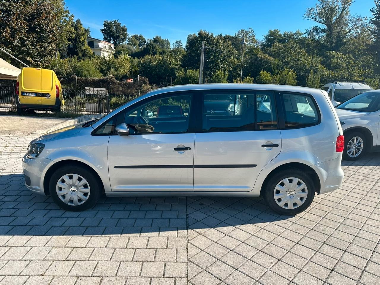 Volkswagen Touran 1.6 TDI Comfortline - 7 posti