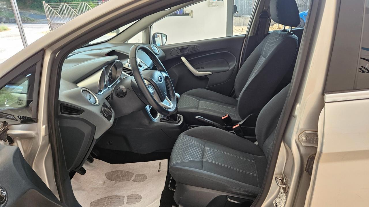Ford Fiesta 1.4 TDCi 5p. Titanium 95Cv