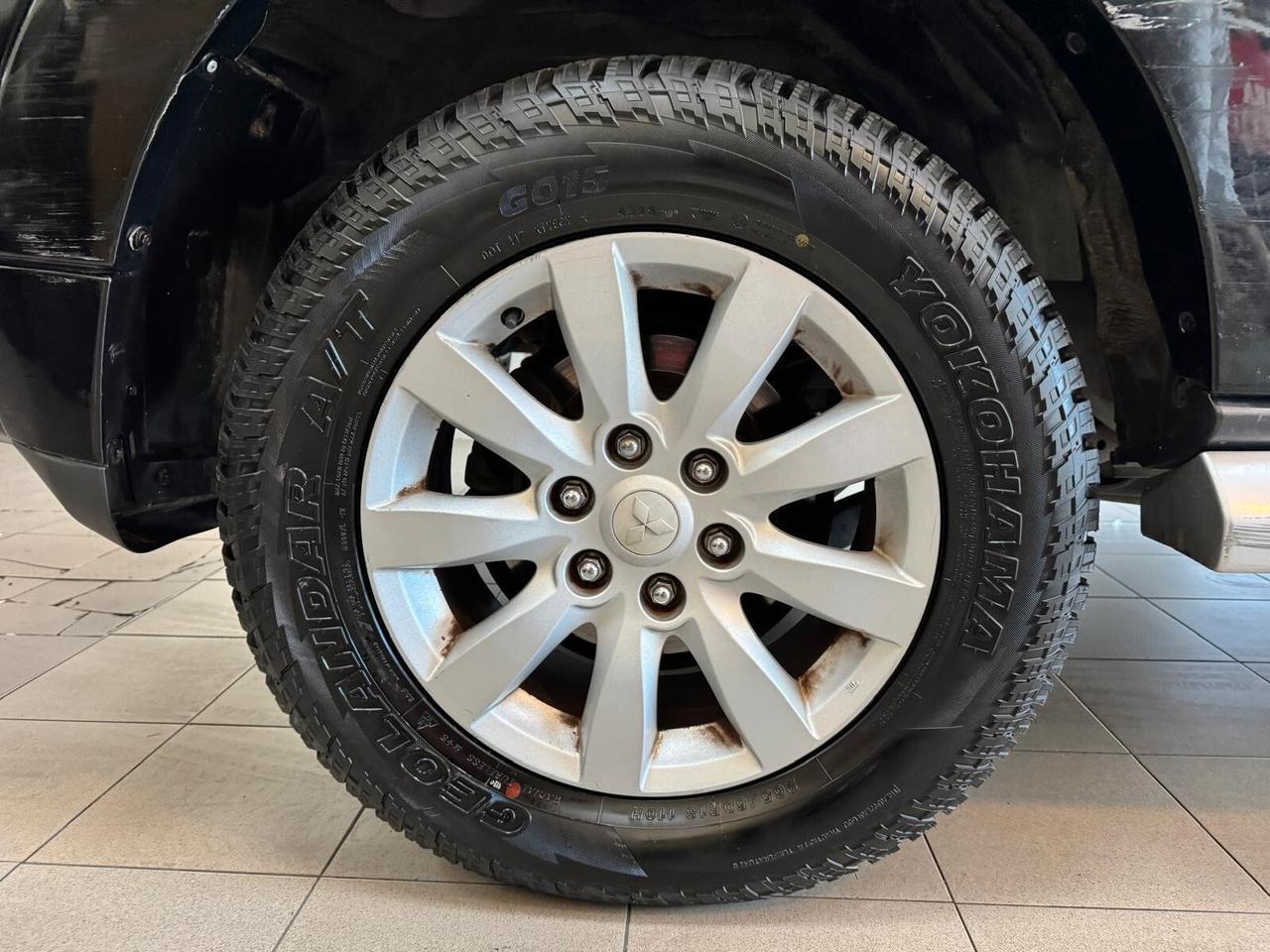 Mitsubishi Pajero 3.2 DI-D 16V 5p. Intense DPF 7 POSTI FULL OPTIONAL PERFETTO!!!