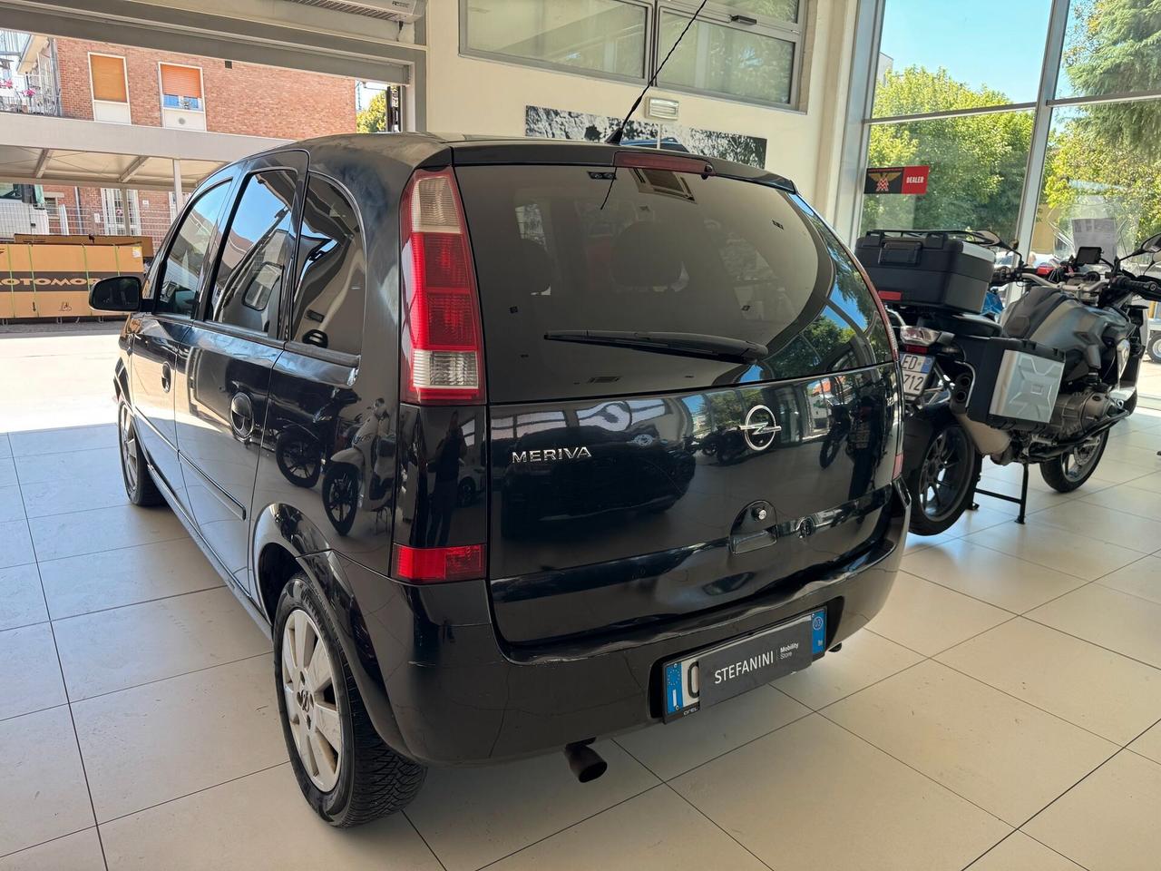 Opel Meriva 1.8 16V Cosmo