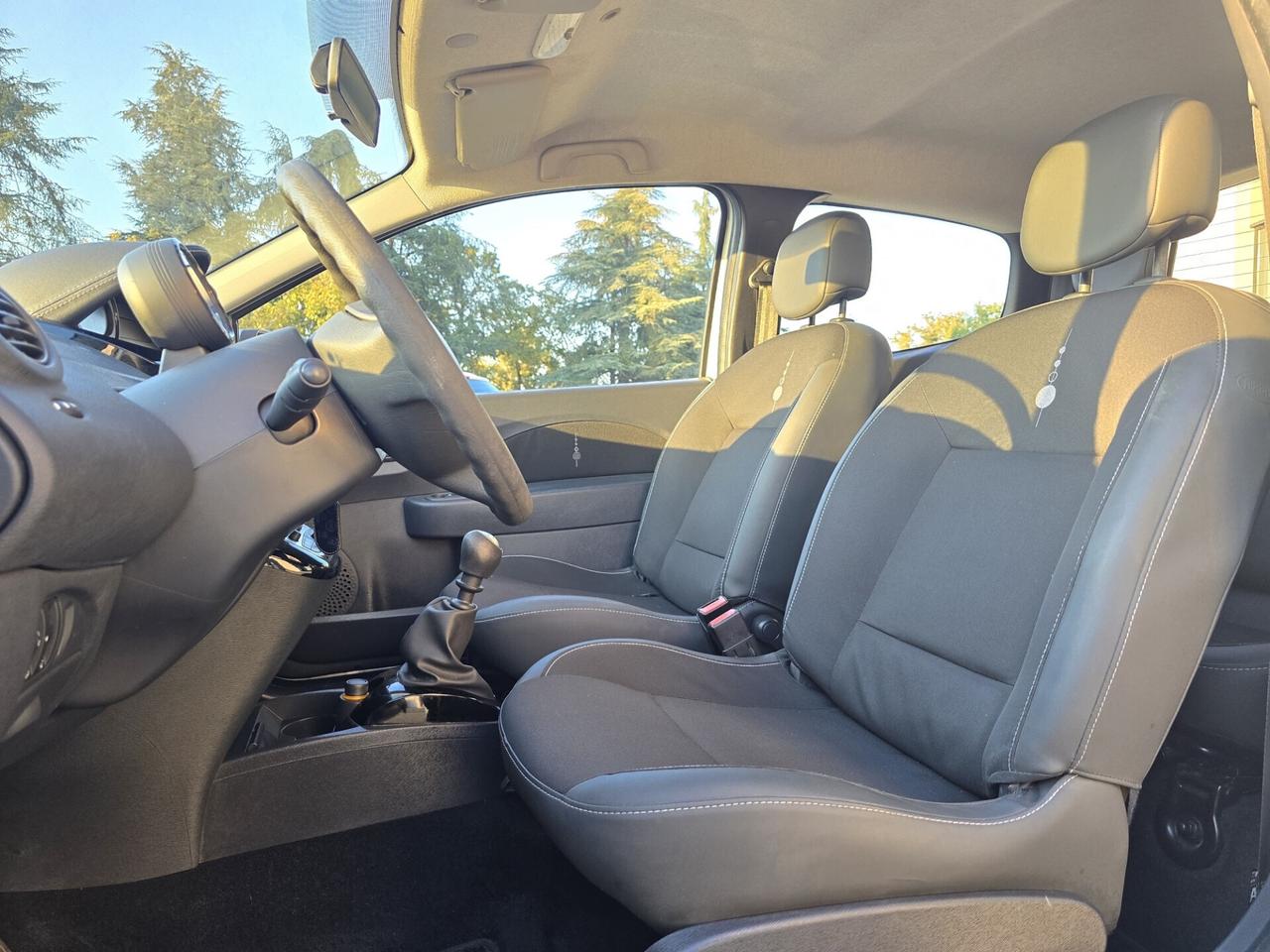 Renault Twingo 1.2 b. |NEOPATENTATI