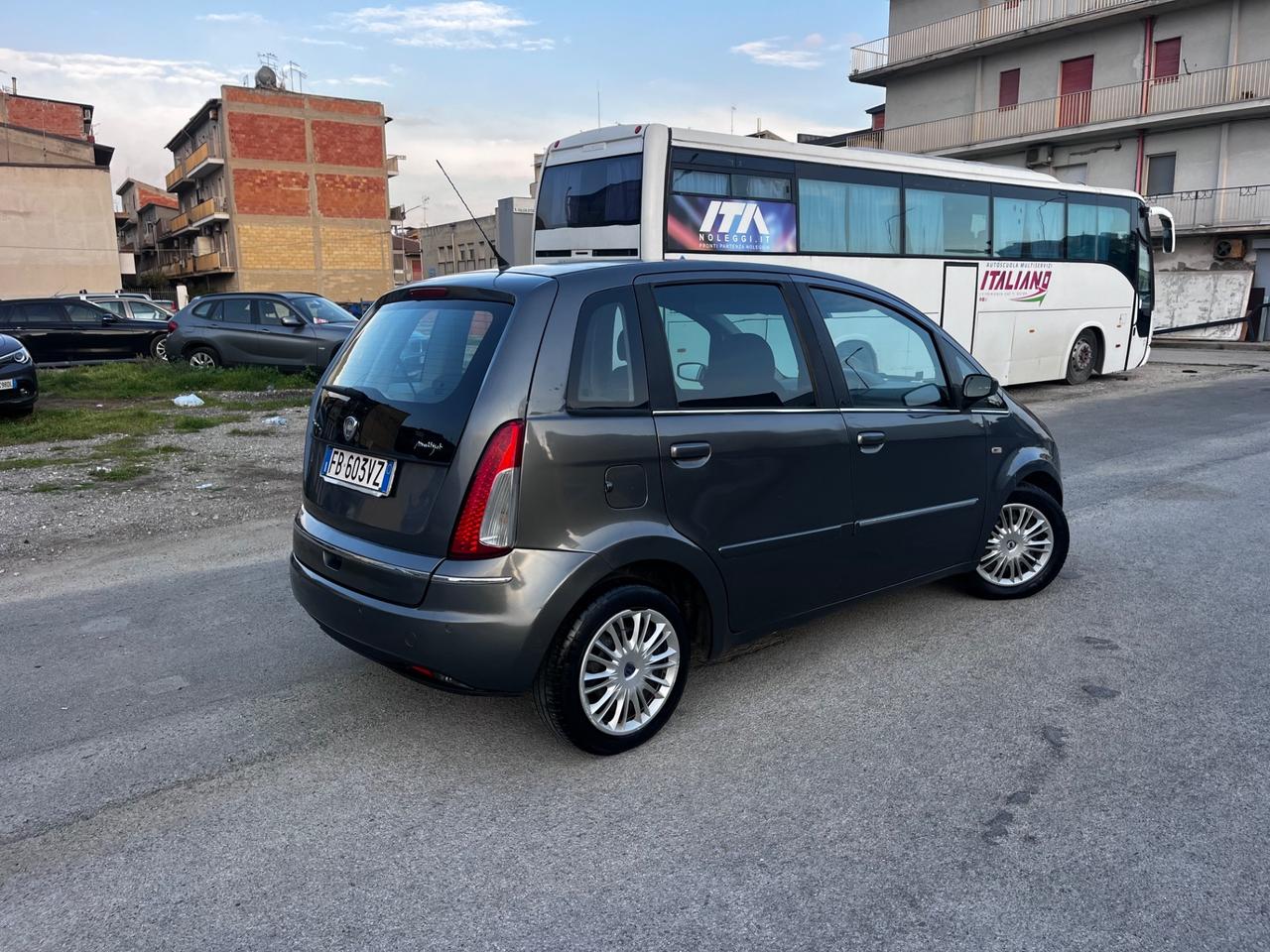 Lancia Musa 1.3 Mtj 90cv Restilyng 2008 PERMUTA