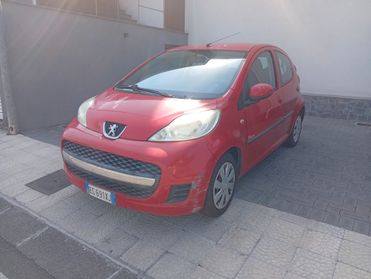 Peugeot 107 1.4 HDi 5p. Sweet Years
