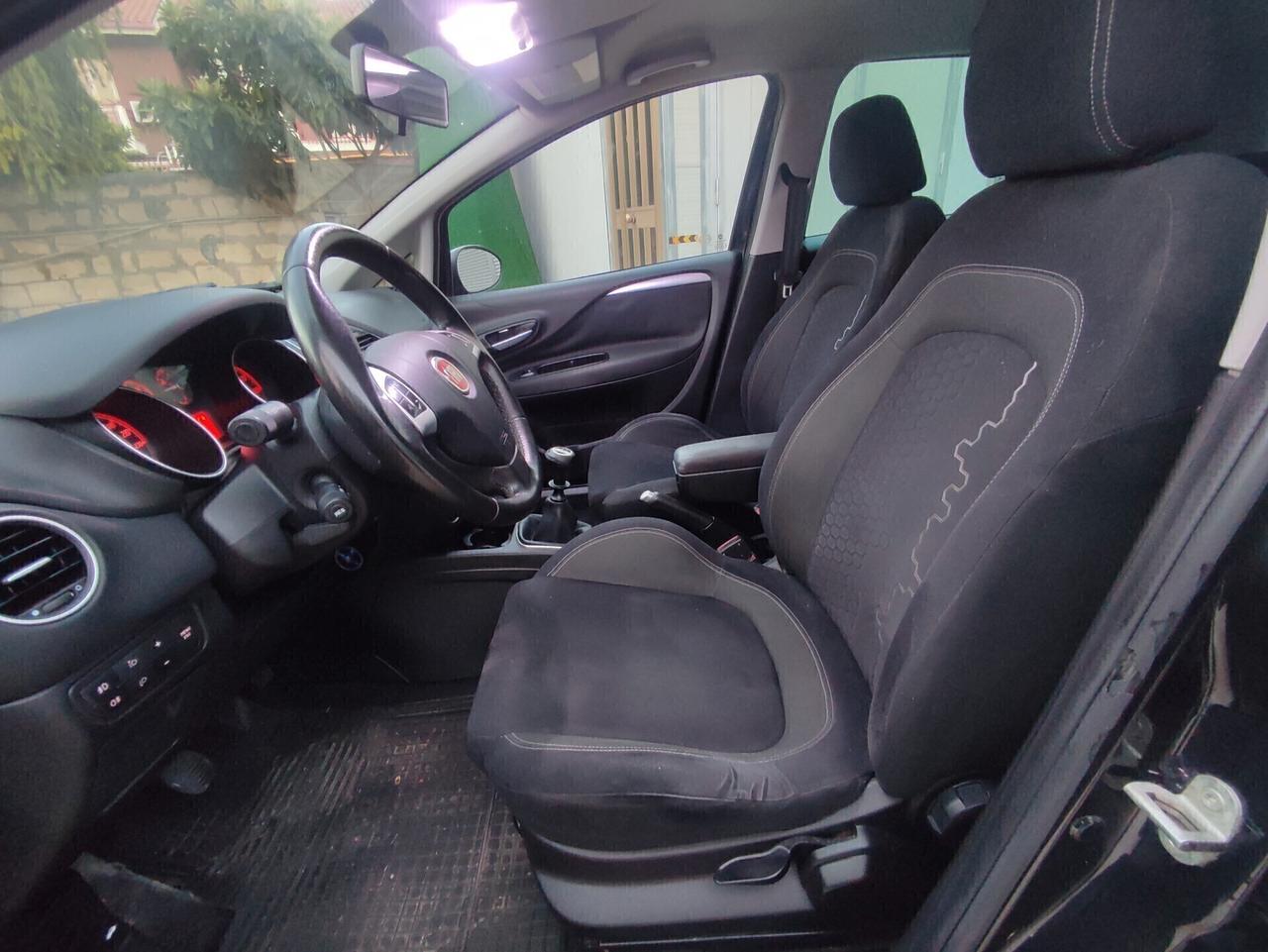 Fiat Punto 1.4 8V 5 porte Natural Power Street