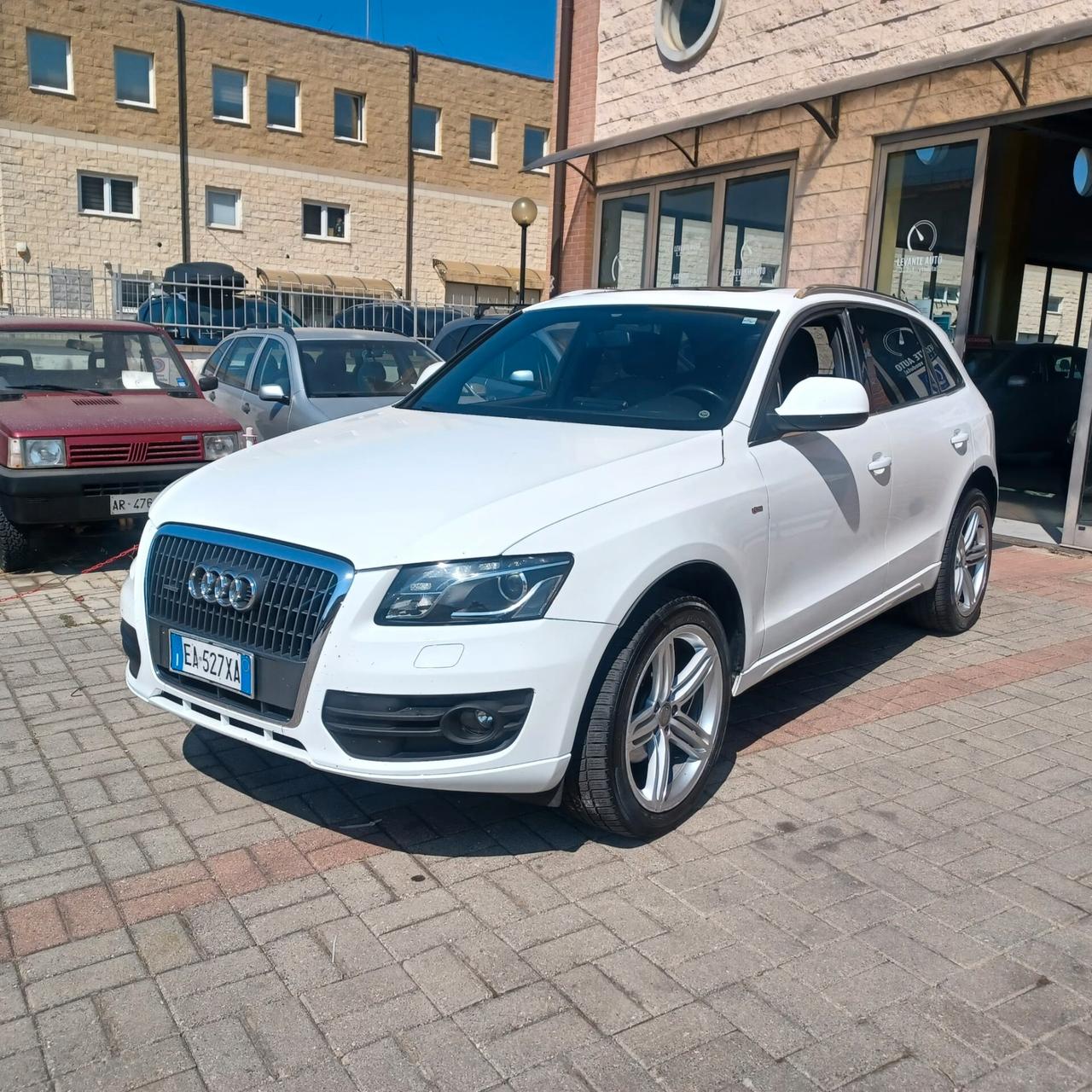 PERFETTA Q5 2.0 TDI AUTOMATICA 4X4