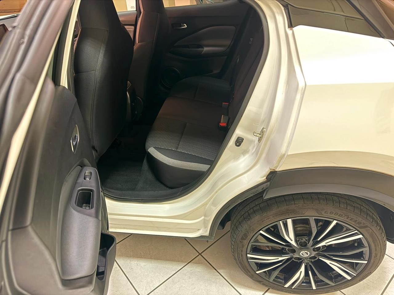 Nissan Juke 1.0 DIG-T 114 CV N-Connecta