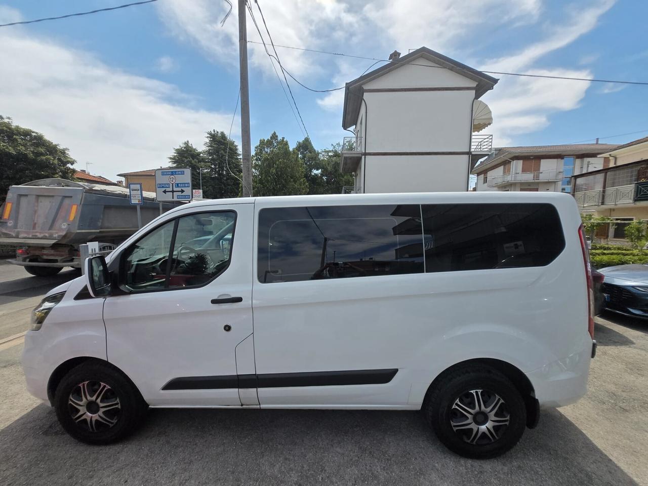 FORD TRANSIT CUSTOM 9 POSTI TREND 2.0 TDCi 108CV PC -PROMO SETTEMBRE GA FIN&SAFE-