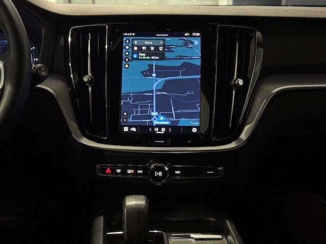 VOLVO V60 B4 (d) 197CV automatico Core