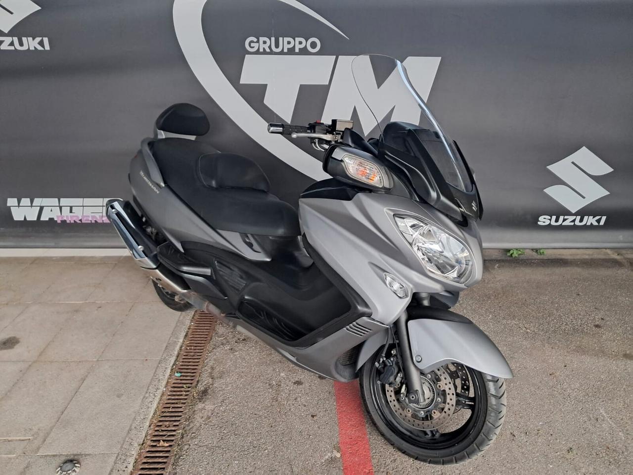 Suzuki Bandit 650 Burgman AN Executive ABS