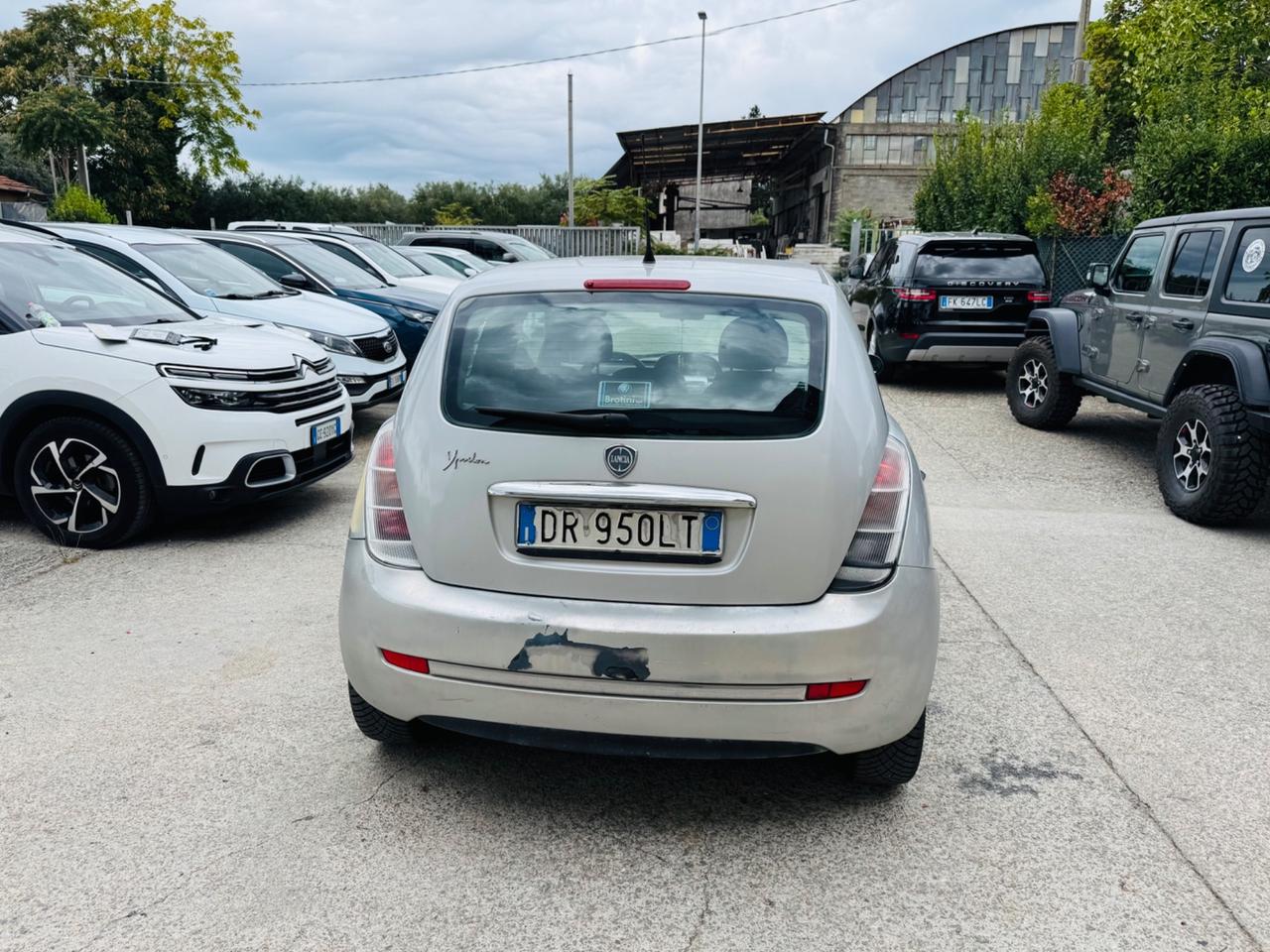 Lancia Ypsilon 1.2 Oro Plus