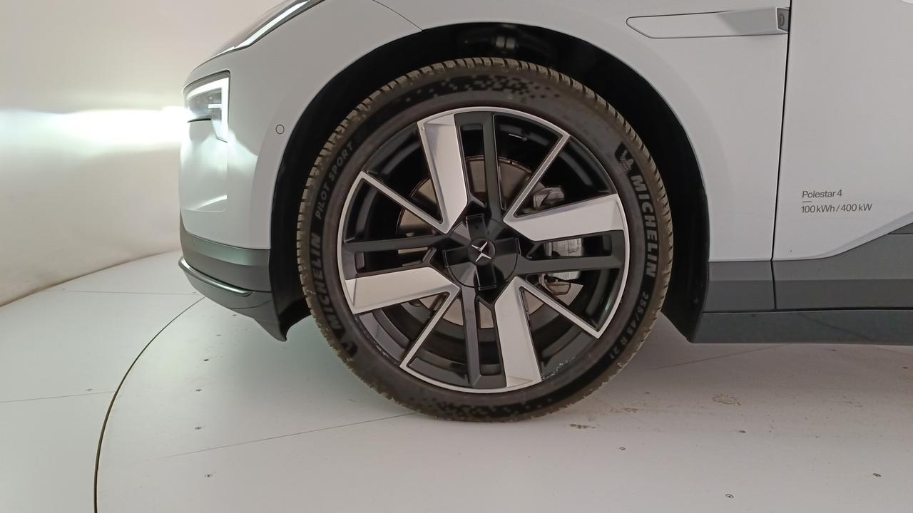 POLESTAR Polestar 4 Dual Motor