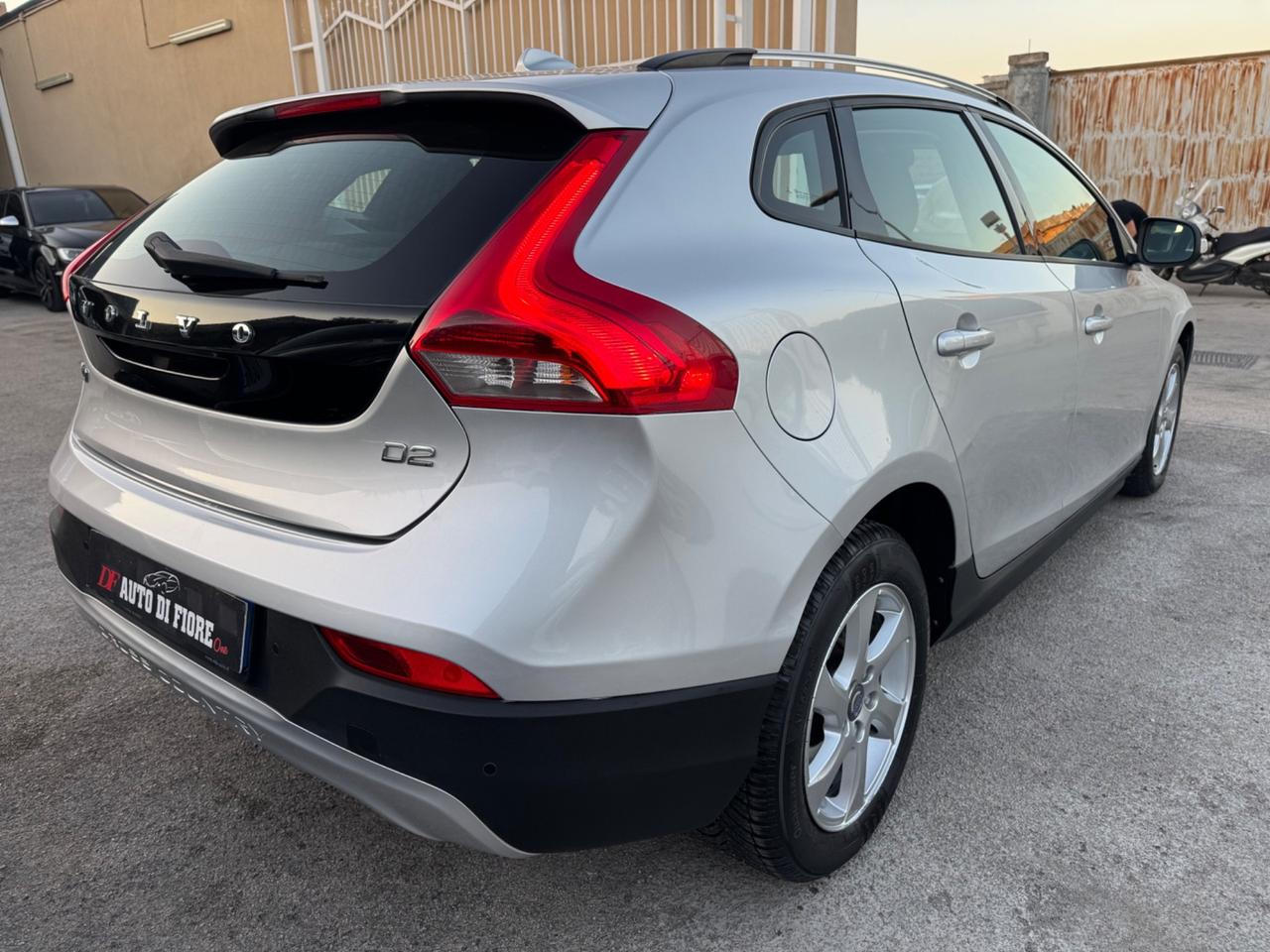 Volvo V40 Cross Country D2 1.6 diesel 115Cv NAVI