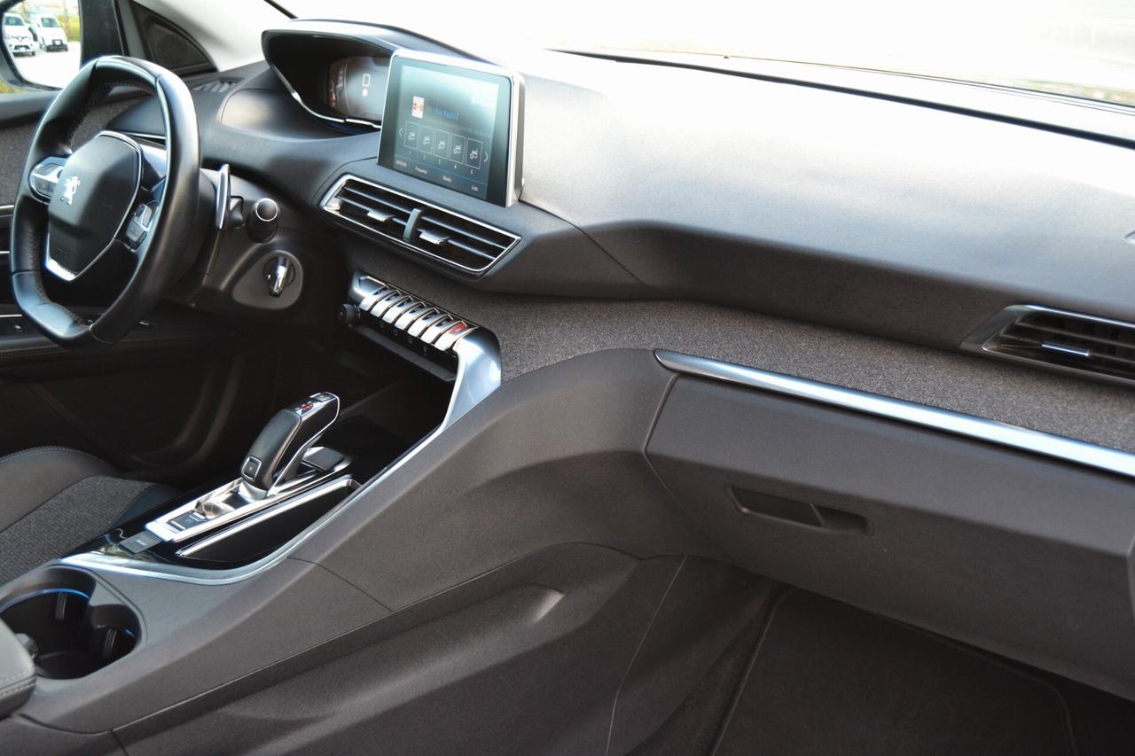 Peugeot 3008 BlueHDi 130 S&S EAT8 Allure