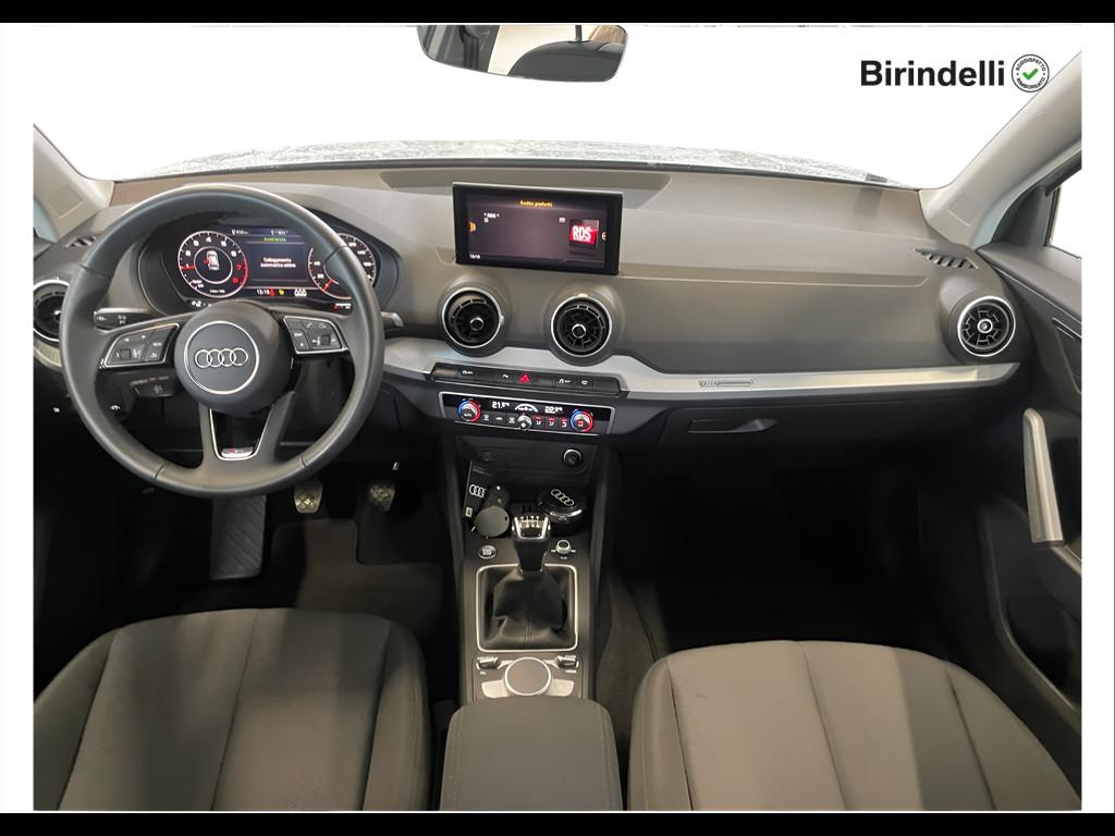 AUDI Q2 - Q2 35 TFSI Business Advanced