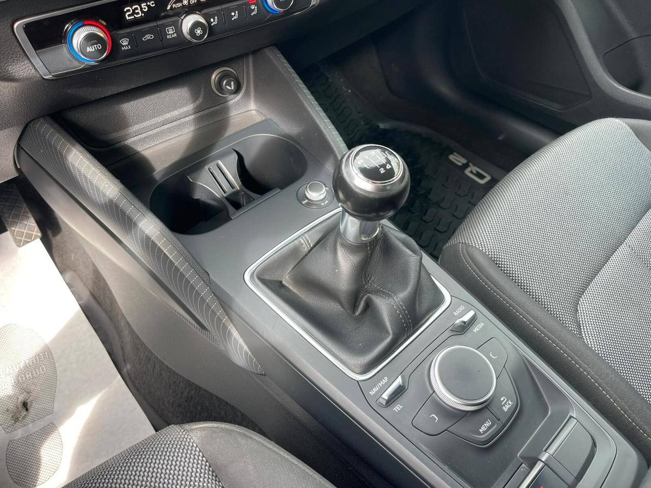 Audi Q2 1.6 TDI Business FULL LED