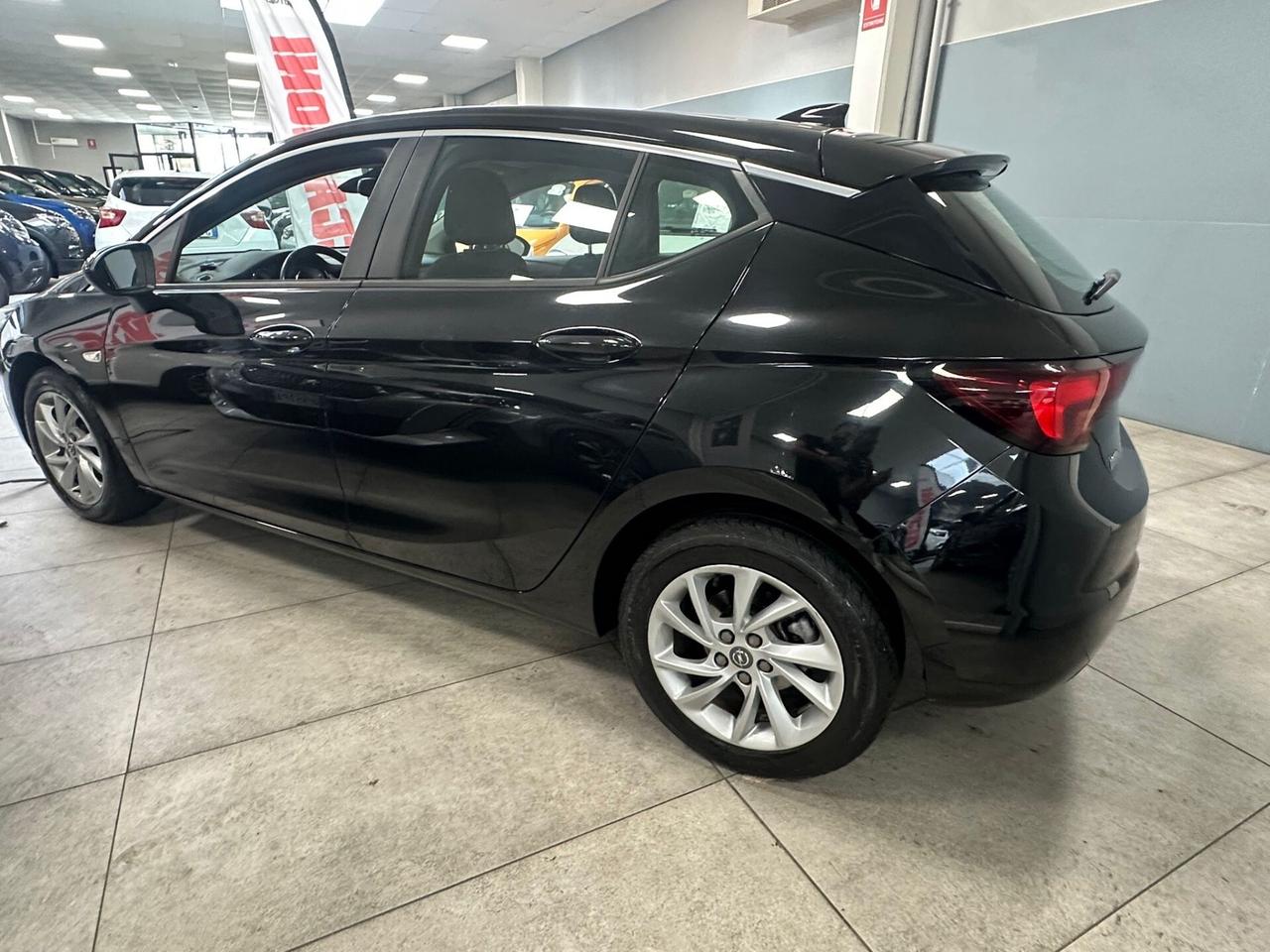 Opel Astra 1.6 CDTi 136CV Start&Stop 5P. Innovation