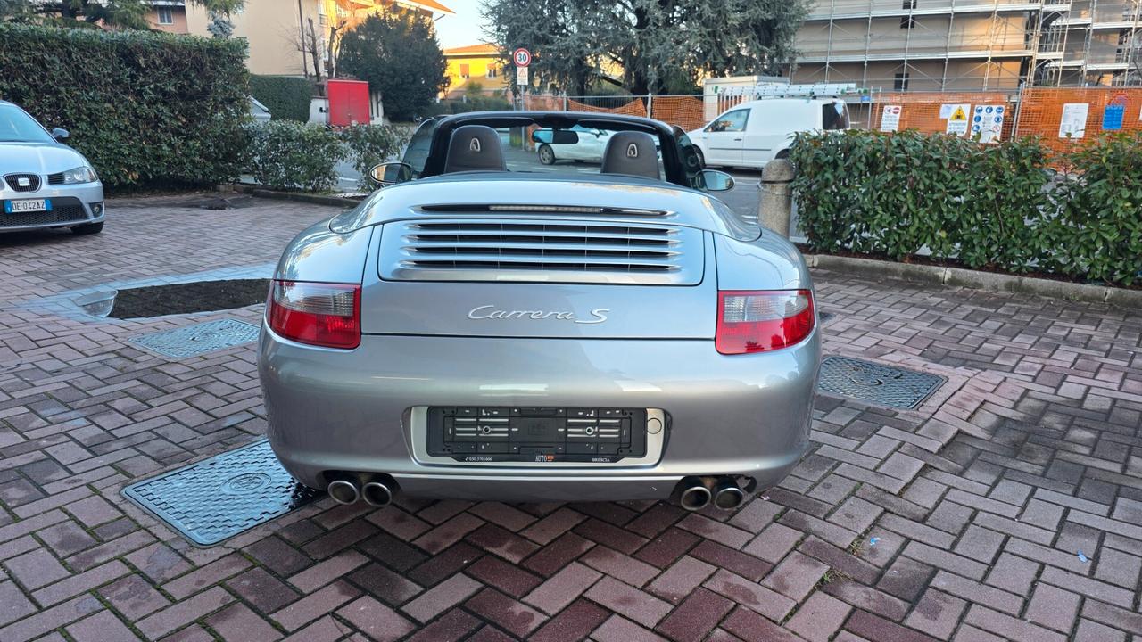 Porsche 911 Carrera S Cabriolet