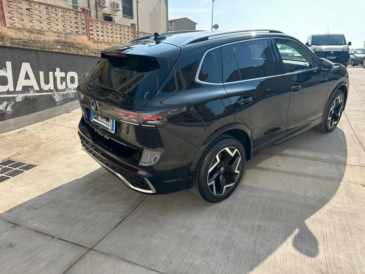 Volkswagen Tiguan 2.0 TDI 150 CV DSG R-Line