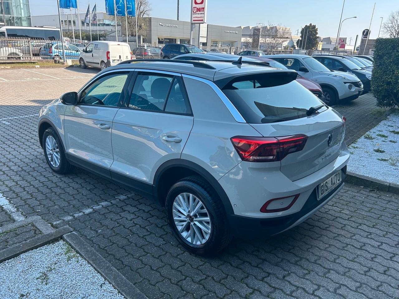 Volkswagen T-Roc 1.0 tsi Life 110cv NEOPATENTATI OK!!!