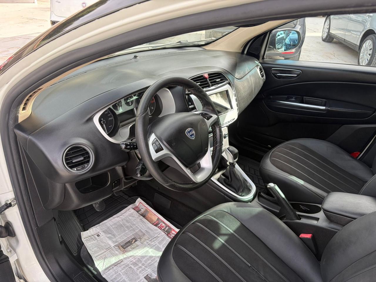 Lancia Delta 1.6 MJT DPF Selectronic Platinum