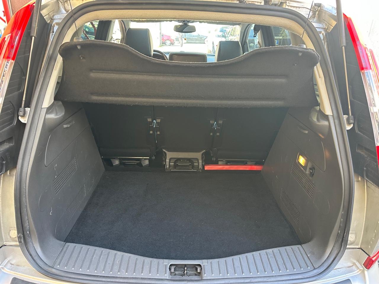 Ford C-Max 1.6 TDCi 110 CV Titanium