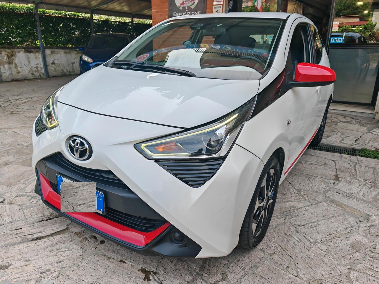 Toyota Aygo Connect 1.0 VVT-i 72 CV 5 porte x-fun MMT