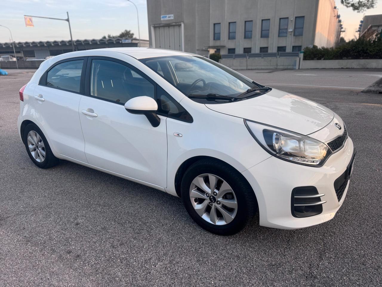 Kia Rio 1.2 CVVT 5p. ECO GPL Cool