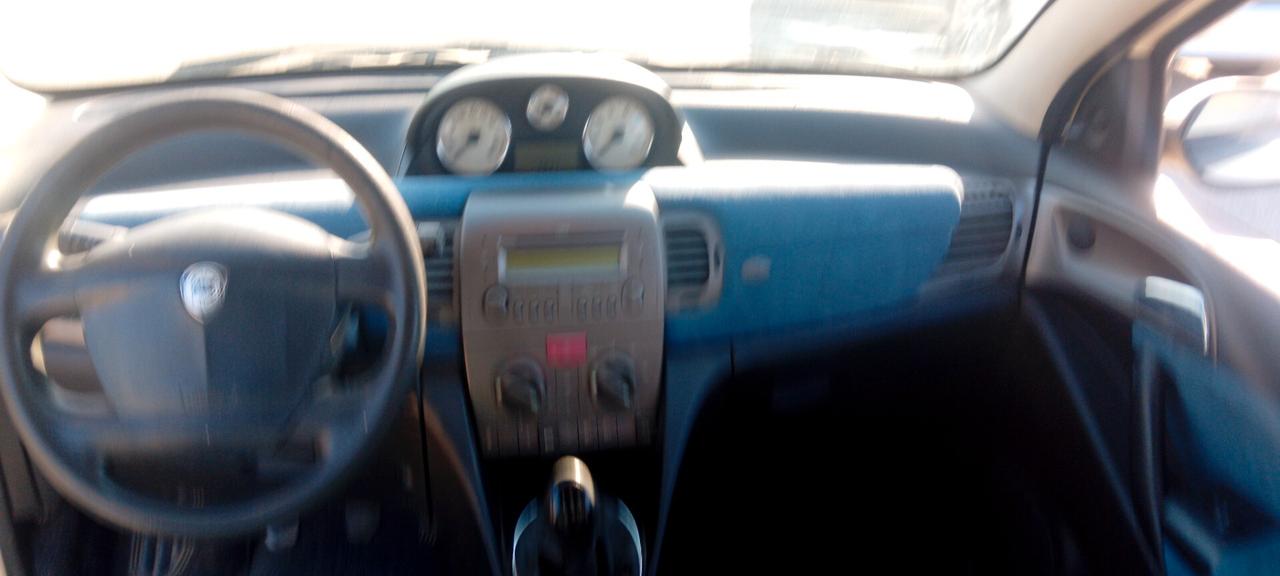 Lancia Ypsilon 1.3 Multijet