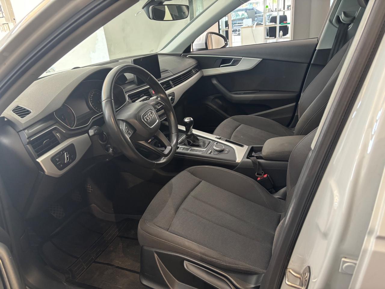 Audi A4 Avant 2.0 TDI 150 CV Business Sport