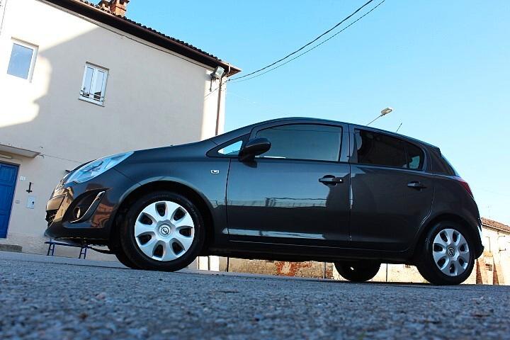 Opel Corsa 1.0 12V 5 porte Elective ESTETICA DA VETRINA UNICA UTILIZZATRICE