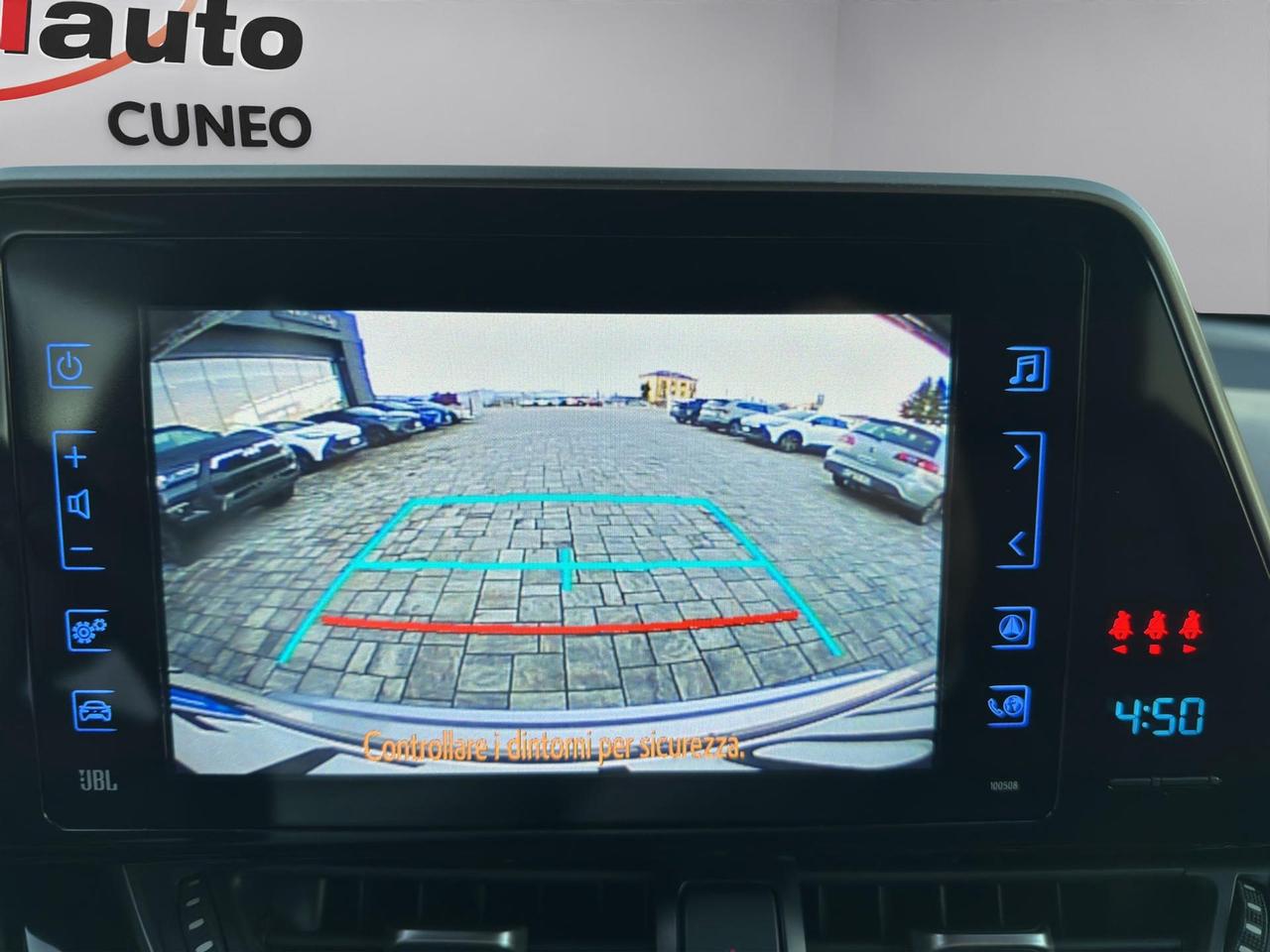 Toyota C-HR 1.8h Lounge e-cvt lounge