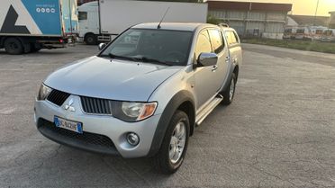 Mitsubishi L200 2.5 DI-D/136CV Double Cab Intense