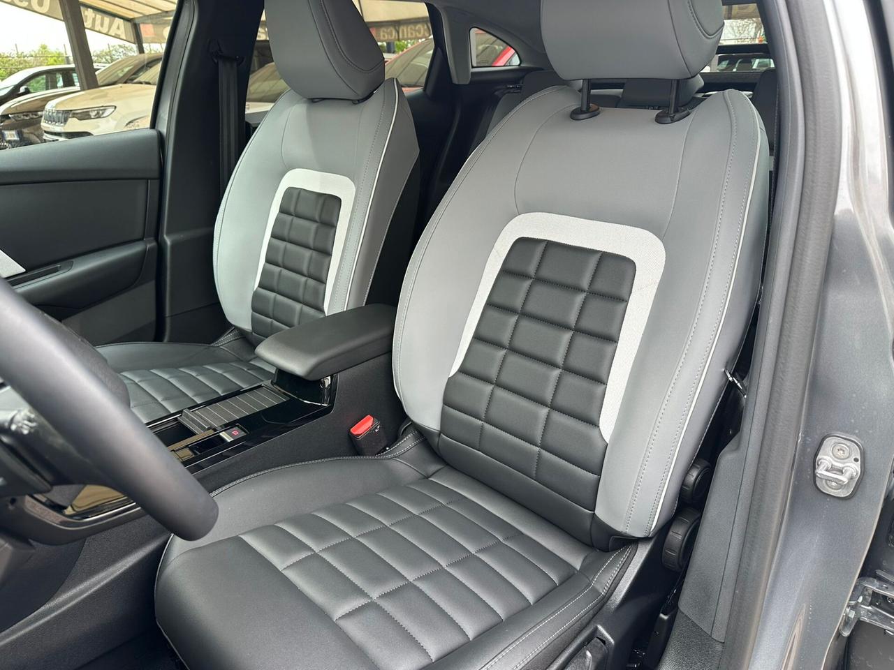 Citroen C4 Hybrid 145 e-DCS6 Max * HEADUP DISPLAY*