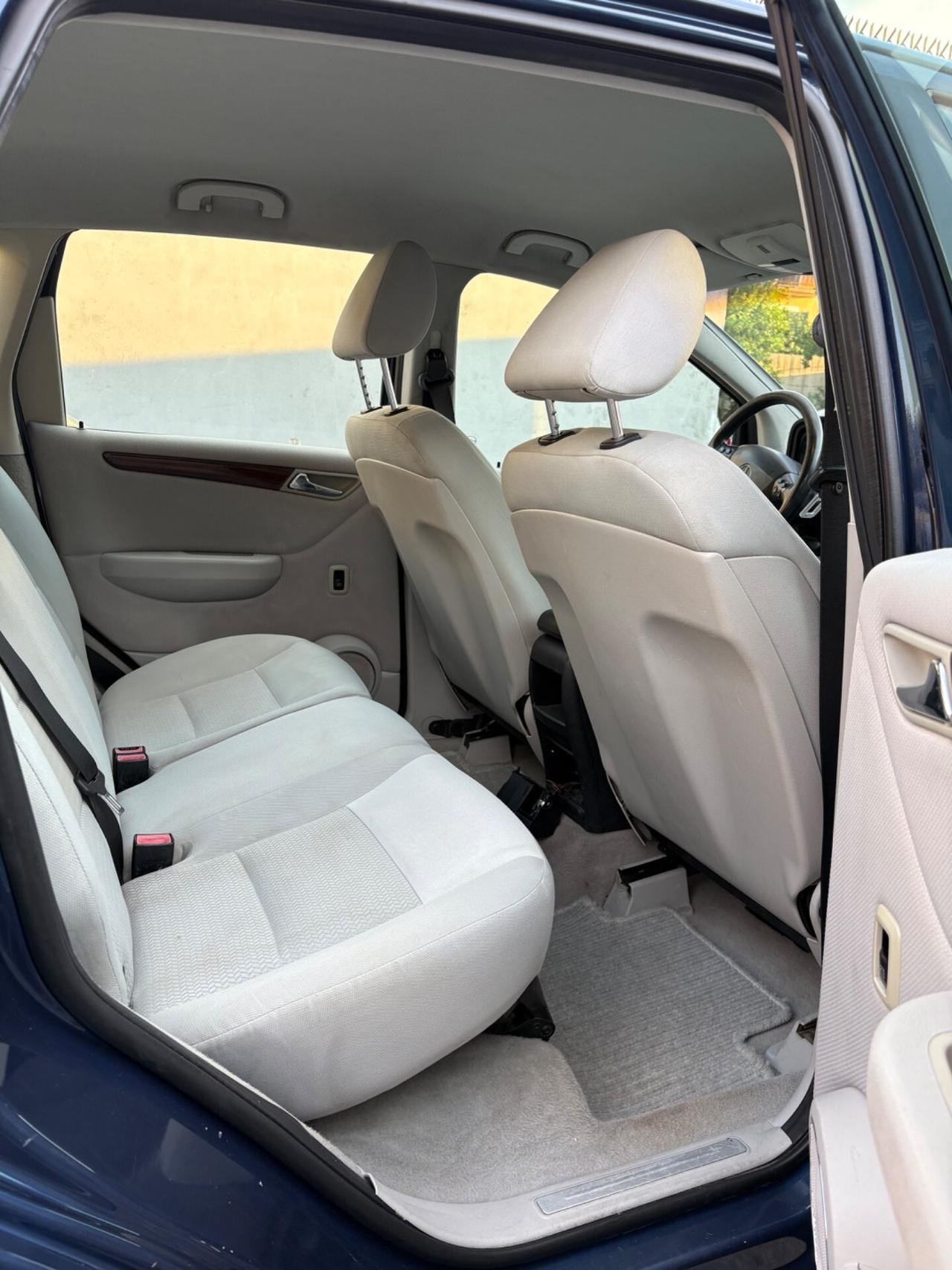Mercedes-benz classe A 150 GPL scad. 2035