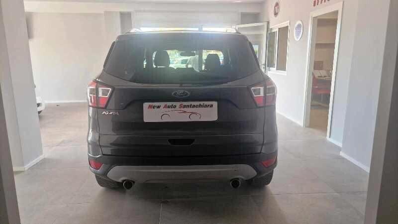 Ford Kuga 1.5 TDCI 120 CV S&S 2WD Titanium